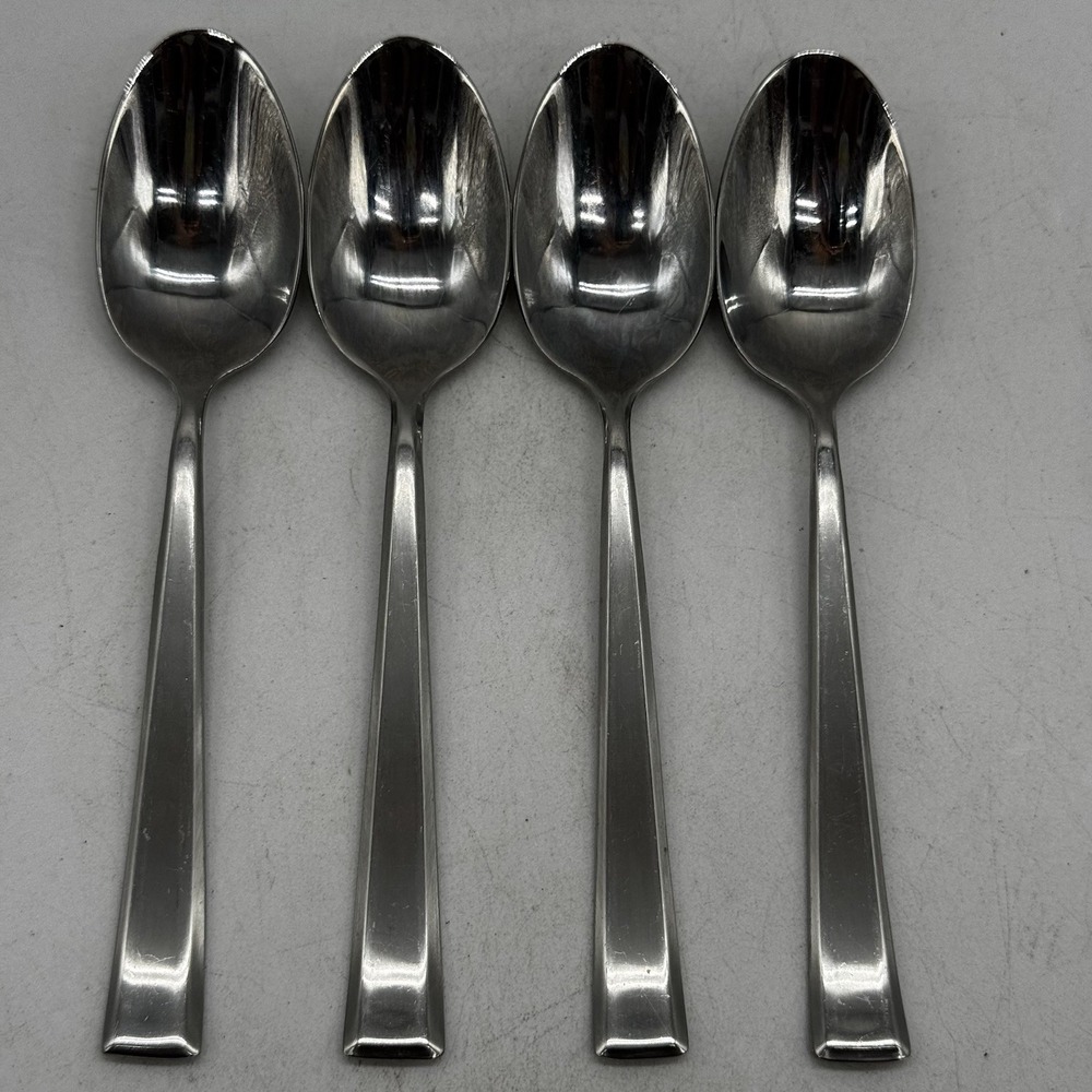 Mikasa ESSEX Satin Stainless Flatware Lot 4 Teaspoons Replacement Spoons 18/10